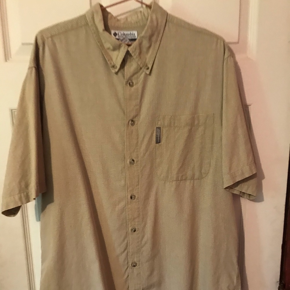 Columbia Plaid SS Button Down Mens Large L